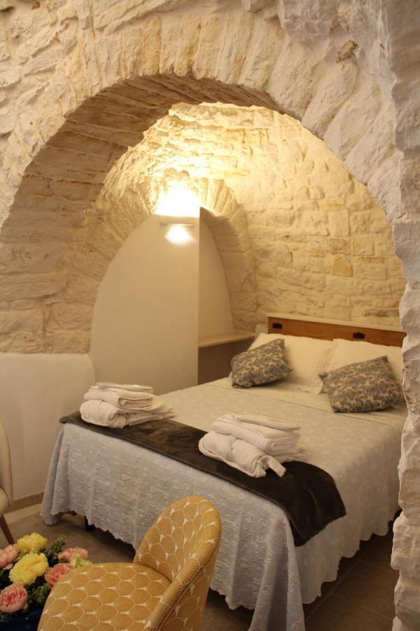 مبيت وإفطار ألبيروبيللو Trullo Monte Santo 50 المظهر الخارجي الصورة